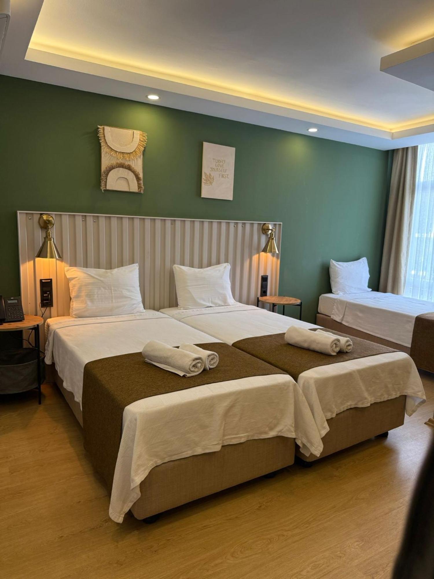 Red Castle Hotel & Pub Belek Esterno foto